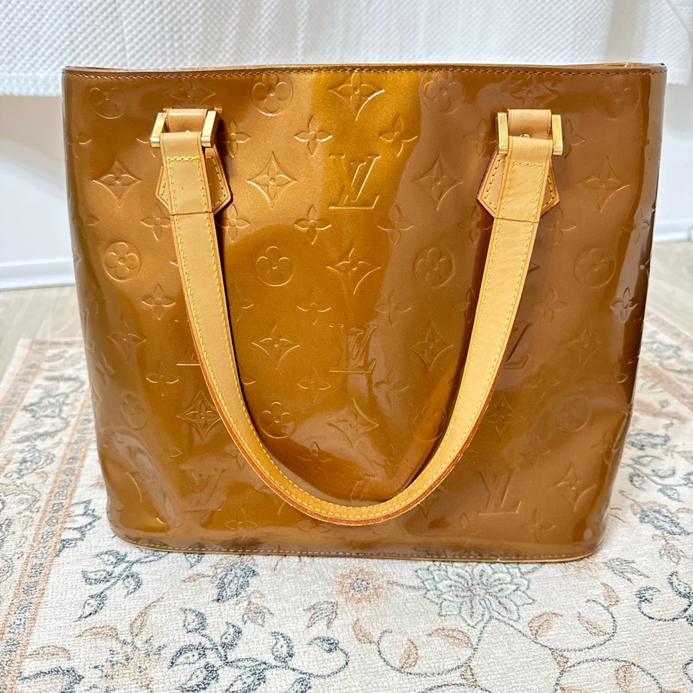 LOUIS VUITTON Bronze Vernis Monogram Houston Tote Bag